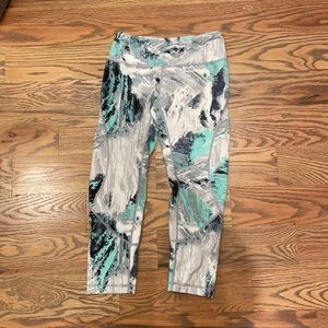 Cropped XS Zella workout leggings